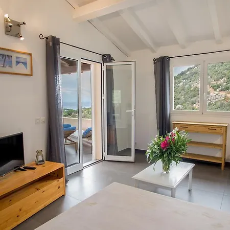 Les Terrasses De Scalegiu